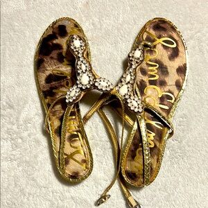 Sam Edelman Brown and Gold Sandals with Glamorous Accents and Rhinestones.Size 8